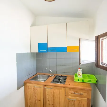 House Jere Semesterbostad Tkon